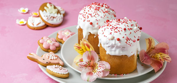 Close-up of cupcakes on table