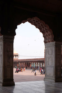 The spectacular architecture of the great friday mosque, delhi, india.