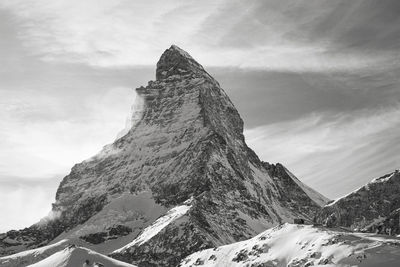 Majestic matterhorn in winter - zermatt, switzerland