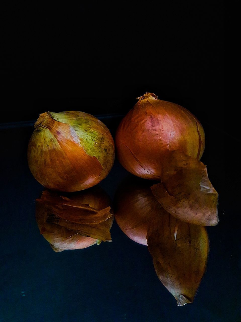 CLOSE-UP OF FRUITS ON TABLE