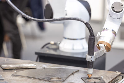 Robotic or robot welding arm