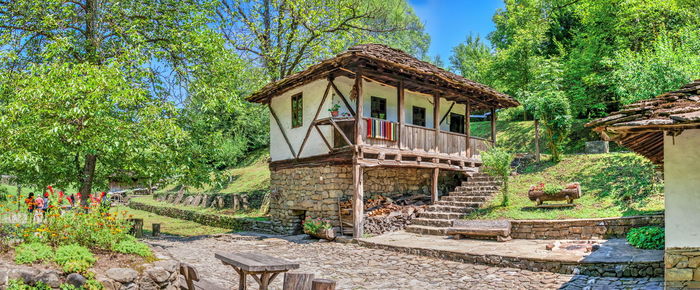 Old traditional house in the etar architectural ethnographic complex in bulgaria on a sunny day. 