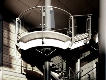 Low angle view of sunlight on staircase in potsdamer platz arkaden