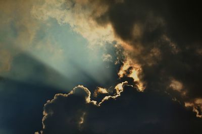 Low angle view of cloudy sky