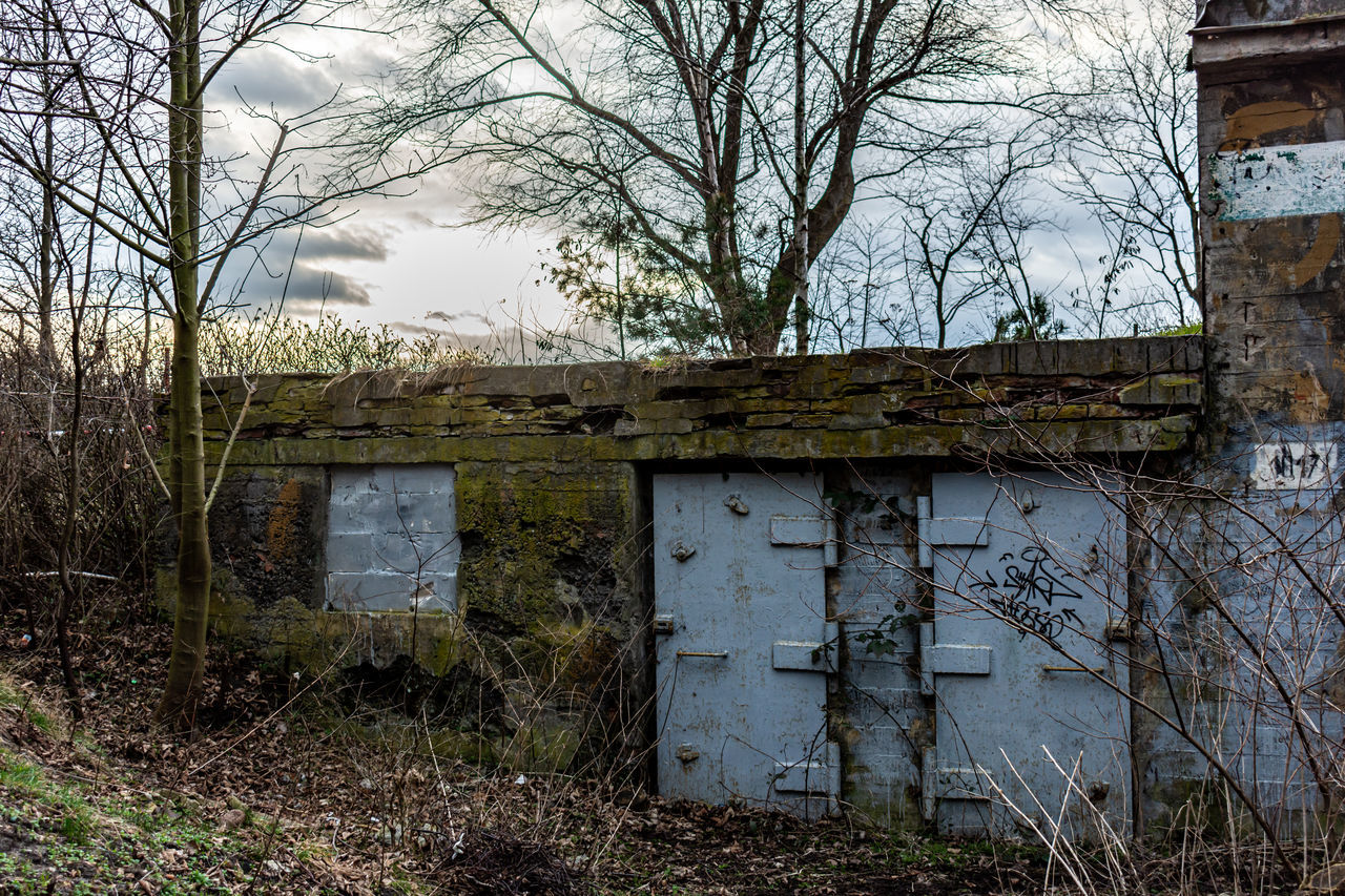 ABANDONED BUILDING