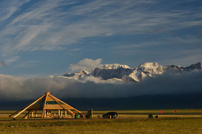 The mountains and waters around tarim lake are a unique and beautiful landscape 