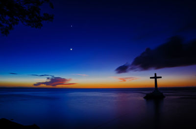 A cross marker to commemorate the sunken cemetery that sunk due a volcanic eruption in the 1870s.