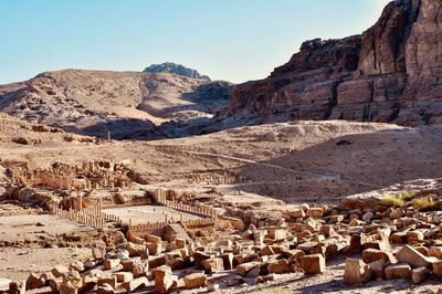 Petra jordan ancient temple in desert