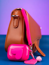 pink