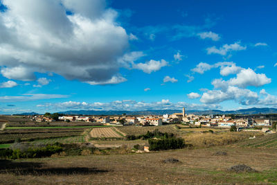 Scenic view of the agricultural field  of brafim against the sky