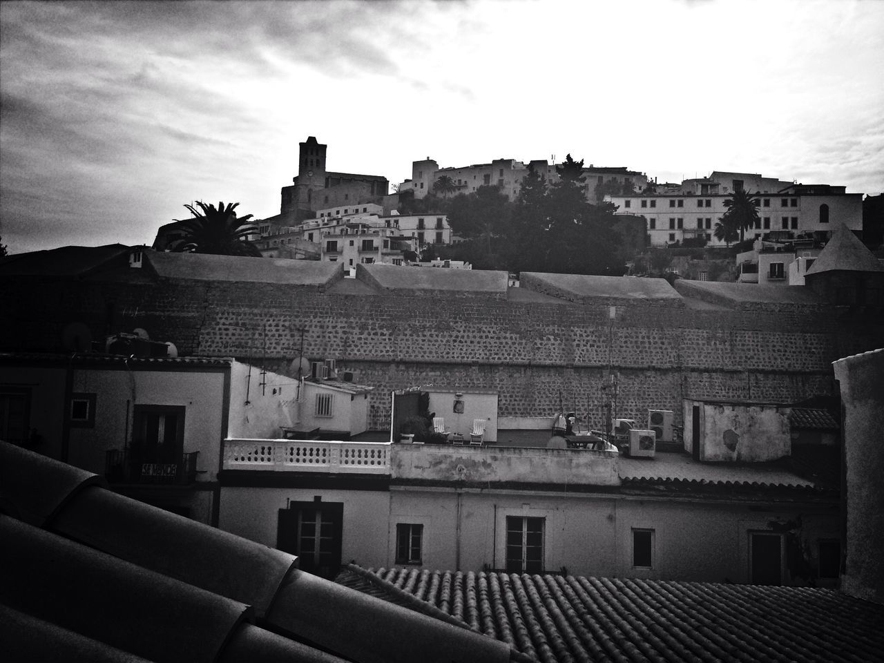 Dalt vila