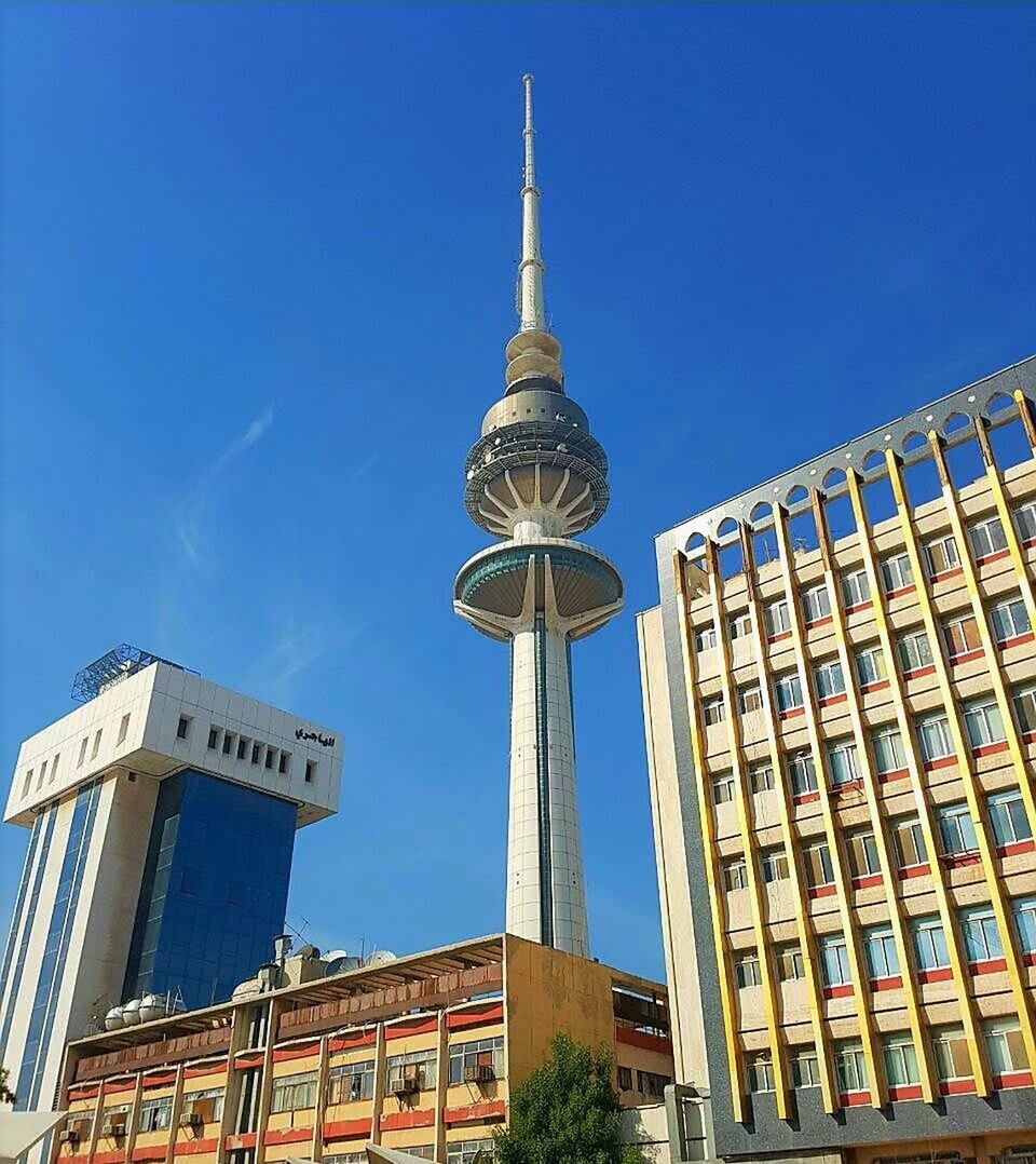 VIEW OF SKYSCRAPERS