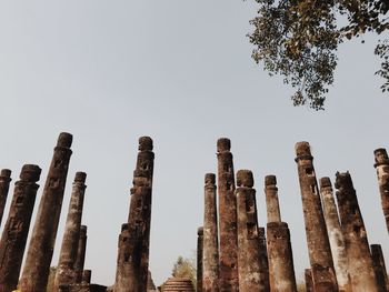 Low angle view of old ruins against clear sky