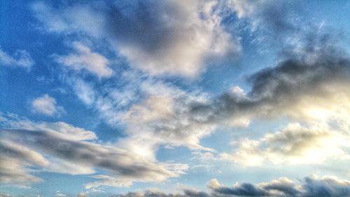 Low angle view of cloudy sky