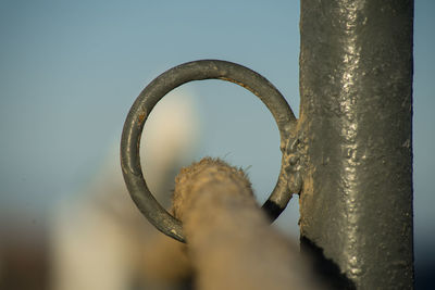 Rope railing with eyelet of a landing stage in the evening light. close-up. scene from egypt.