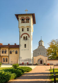 View of cathedral against sky