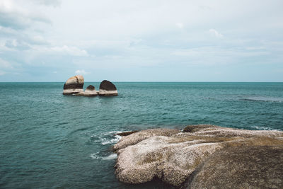 Scenic view of sea against sky