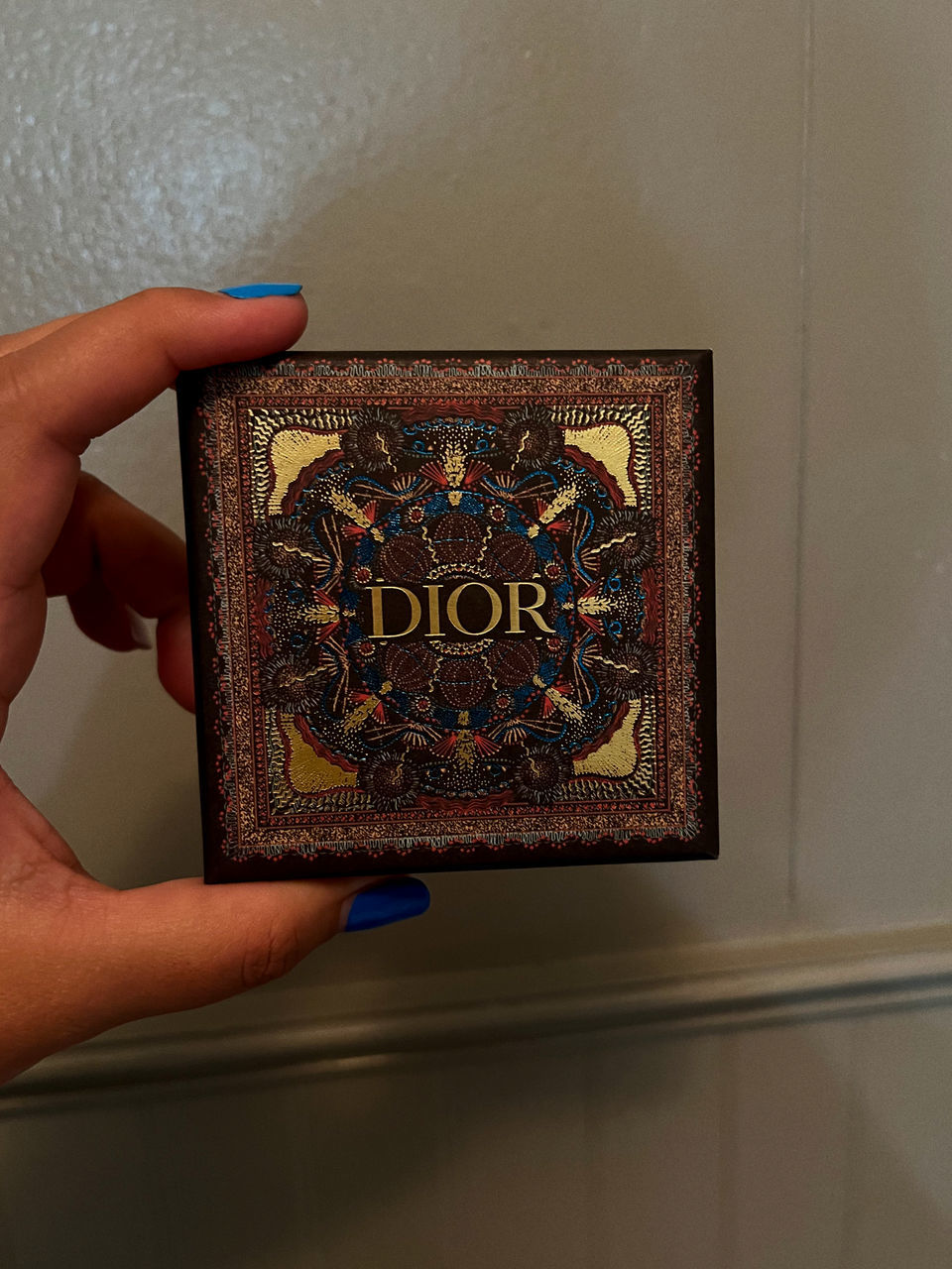 Gems Christiandior Dior Hand One Person Holding Indoors  Art Frame Picture Frame Wall - Building Feature Adult Wood Close-up Painting