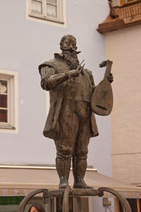 Statue against clear sky