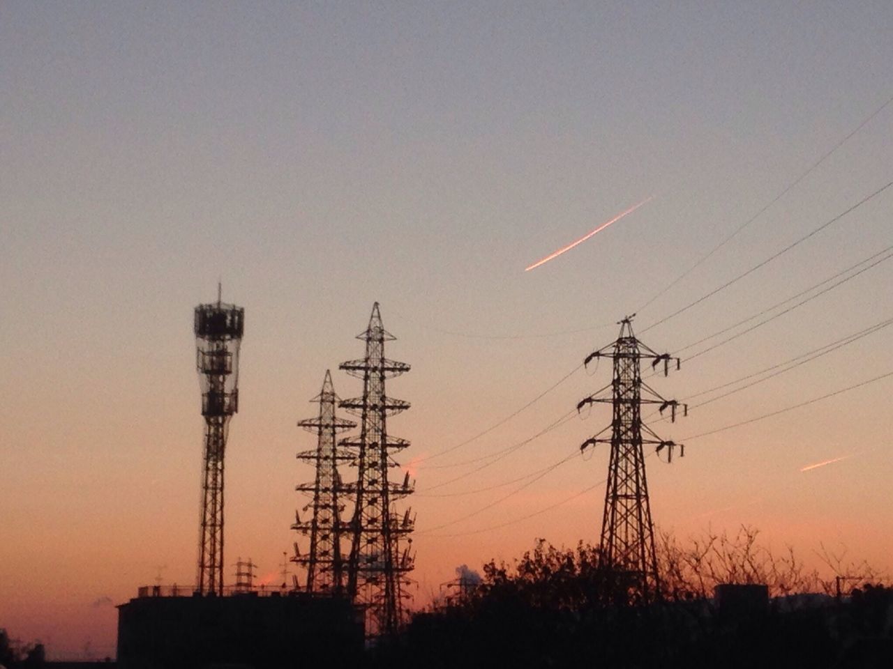 sunset, electricity pylon, silhouette, power line, electricity, fuel and power generation, power supply, technology, clear sky, copy space, orange color, low angle view, connection, sky, nature, building exterior, cable, dusk, beauty in nature, outdoors