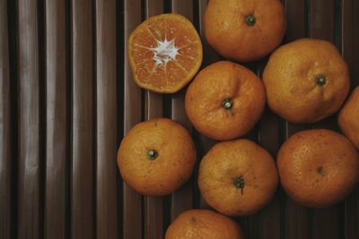 Close-up of oranges