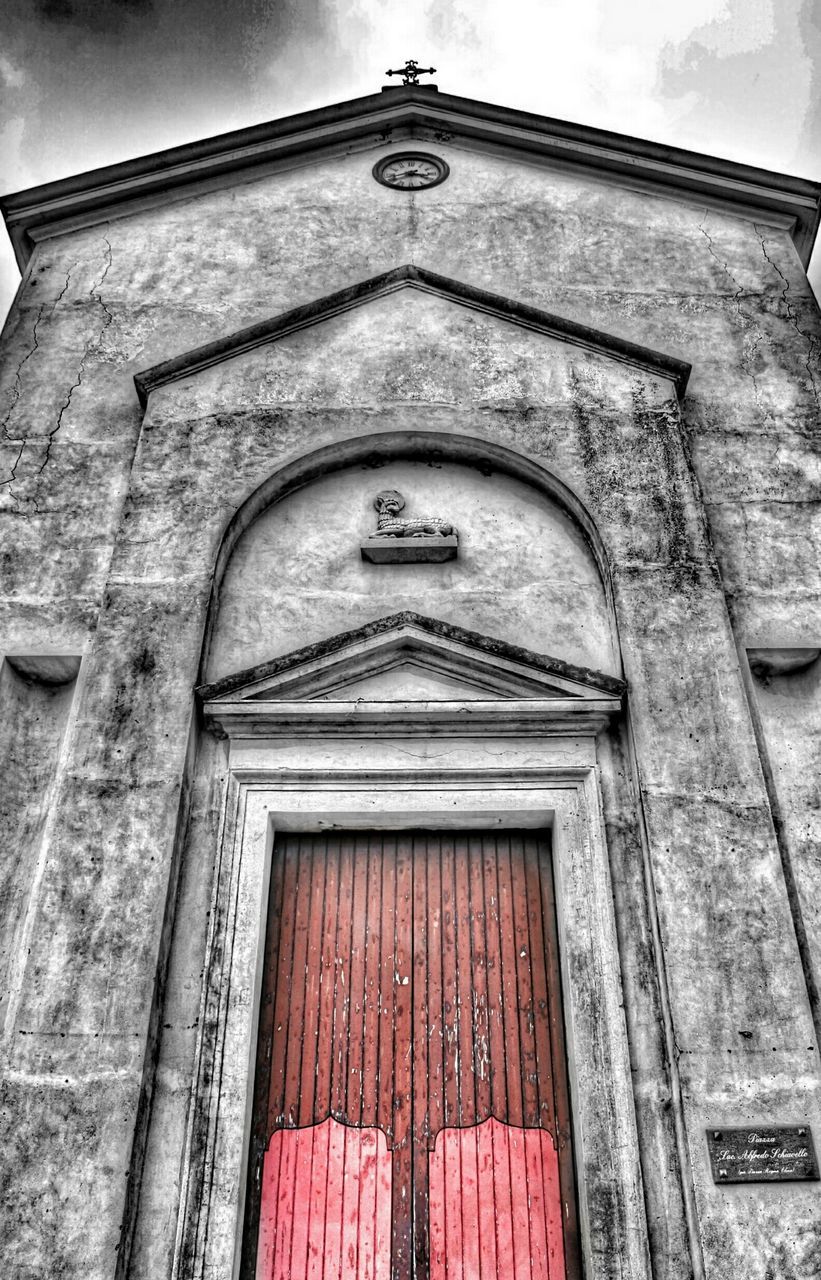 architecture, building exterior, built structure, low angle view, door, old, facade, arch, window, entrance, closed, history, church, day, outdoors, weathered, ornate, religion, no people