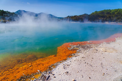 Waiotapu thermal park, rotorua, new zealandwaiotapu thermal park, rotorua, new zealand