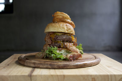 Close-up of burger on cutting board