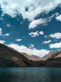 Beautiful lake in himachal pradesh