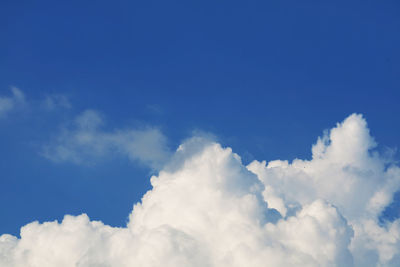 Low angle view of clouds in blue sky