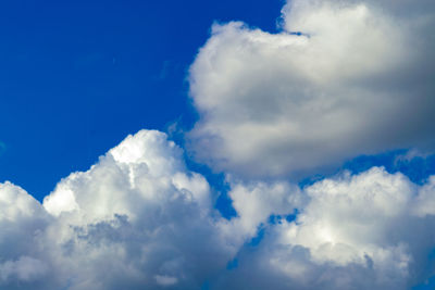 Low angle view of clouds in sky