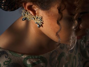 Close-up of young woman looking away