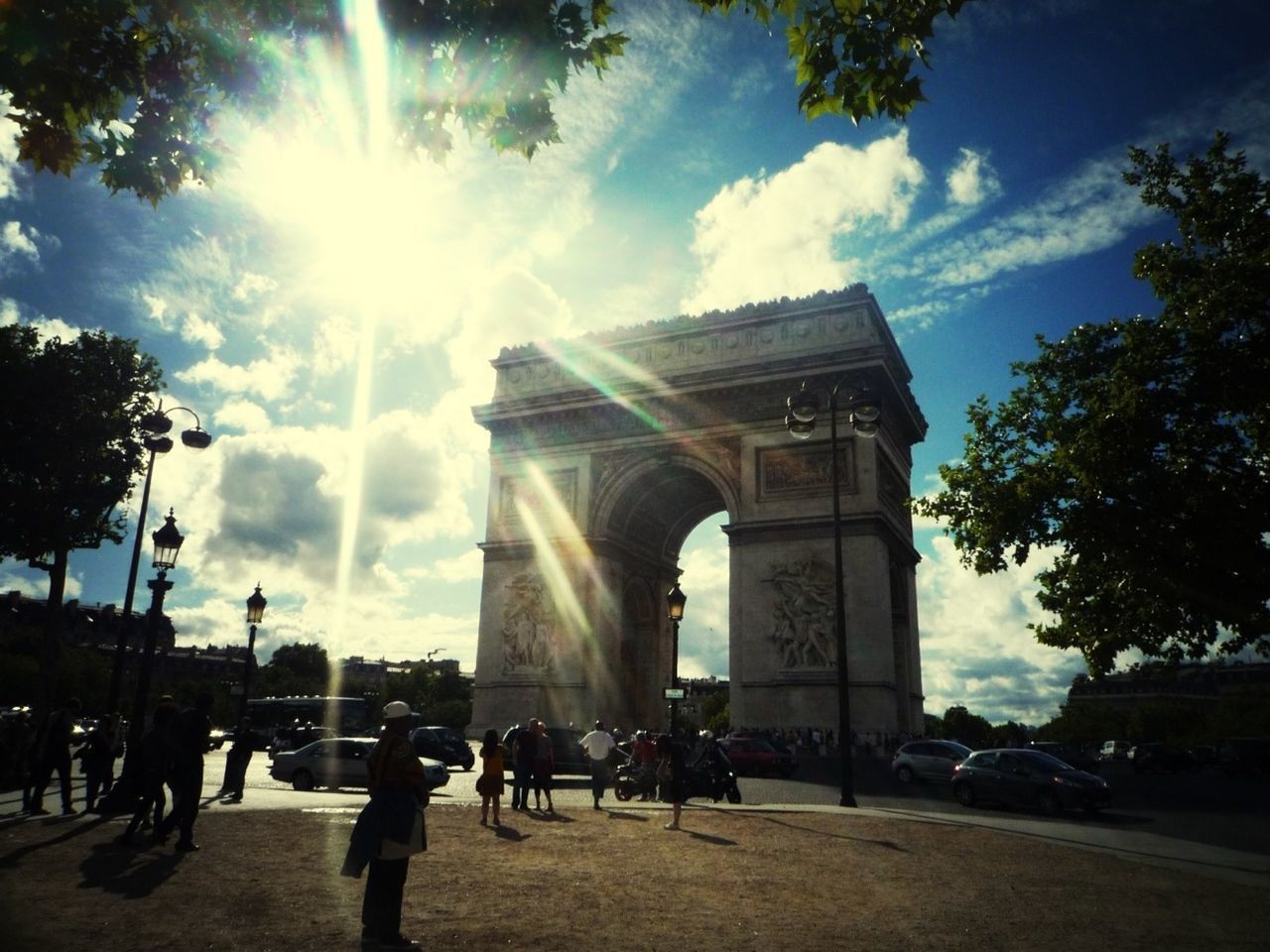 architecture, built structure, large group of people, tree, sky, building exterior, famous place, person, sunlight, men, travel destinations, history, travel, tourism, monument, city, leisure activity, lifestyles, capital cities