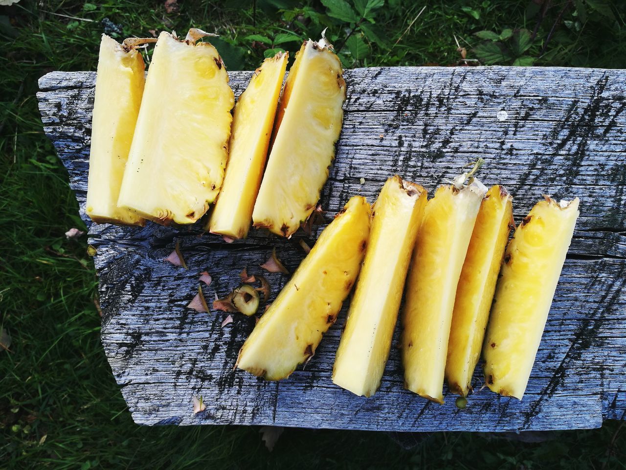 CLOSE-UP HIGH ANGLE VIEW OF YELLOW AND VEGETABLES