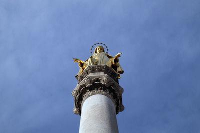 Golden statue of virgin mary, zagreb cathedral, croatia