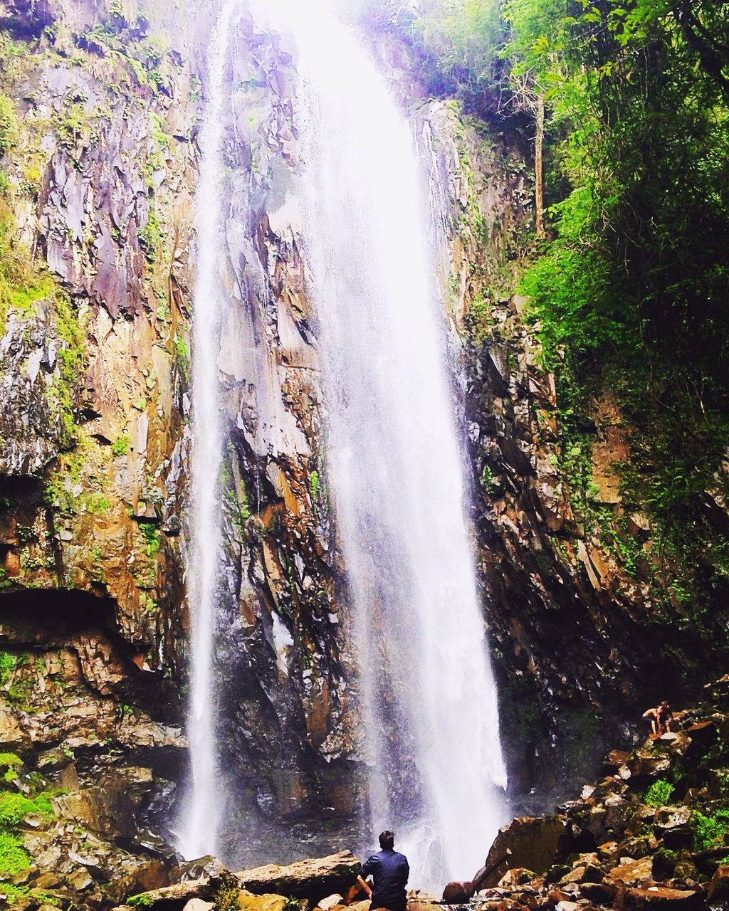 spraying, splashing, water, motion, beauty in nature, nature, day, outdoors, scenics, real people, power in nature, erupting, waterfall