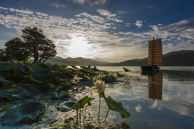 Dumulmeori lake sunrise