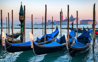 Boats in grand canal