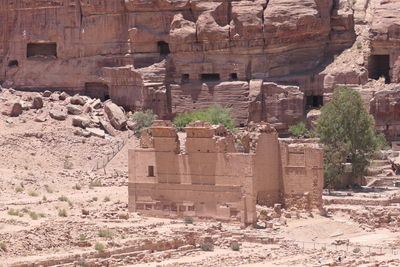 View on qasr al bint - nabataen temple for god dushara 