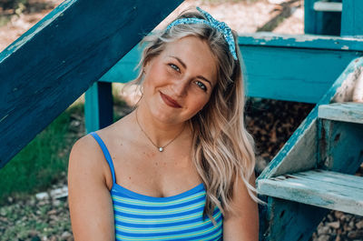 Portrait of smiling young woman outdoors