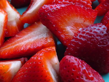 Detail shot of strawberry slices
