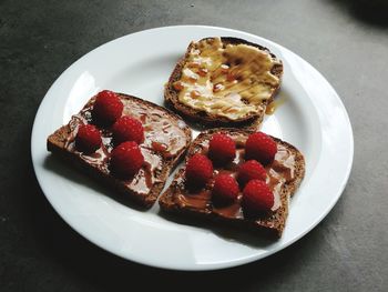 Close-up of dessert in plate on table