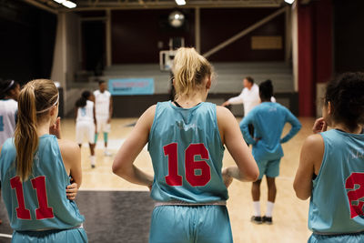 Female basketball players