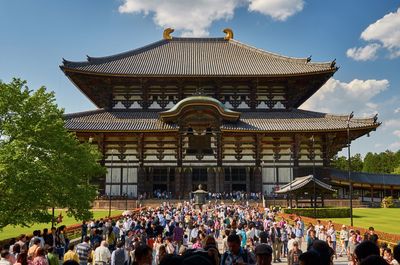 People at todaiji temple