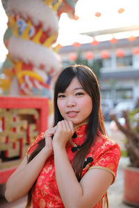 Portrait of a smiling young woman