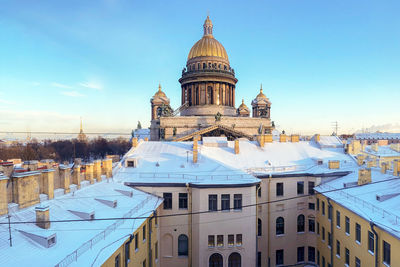 Buildings in city