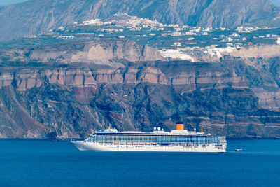 Scenic view of sea and mountains