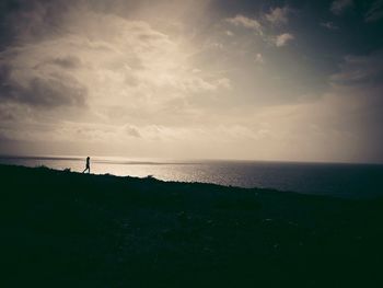 horizon over water