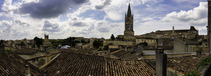 Panoramic view of city against sky