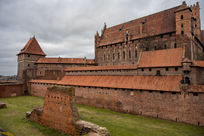 Buildings in city